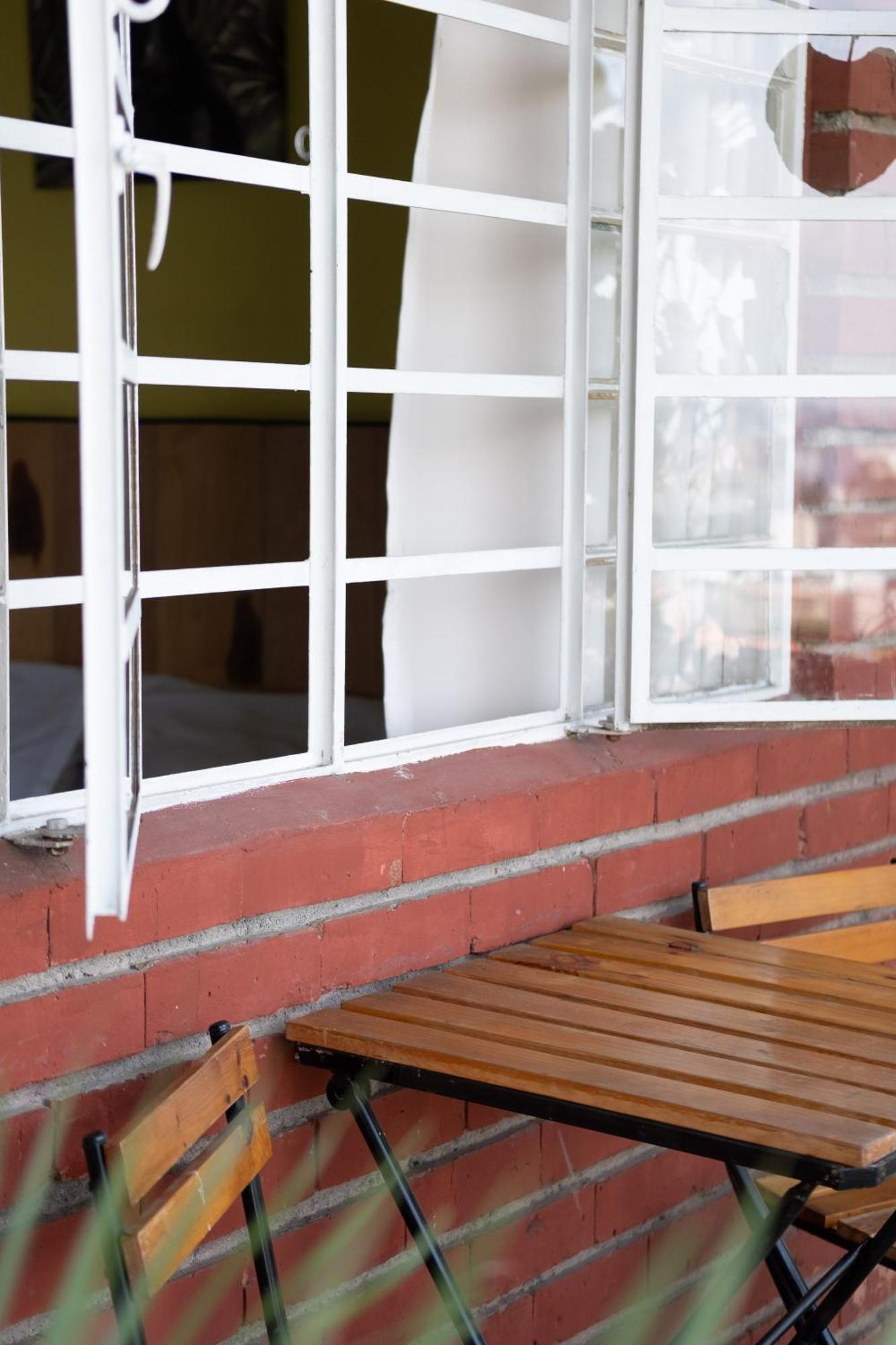 La Palmera Hostel Cali Exterior photo